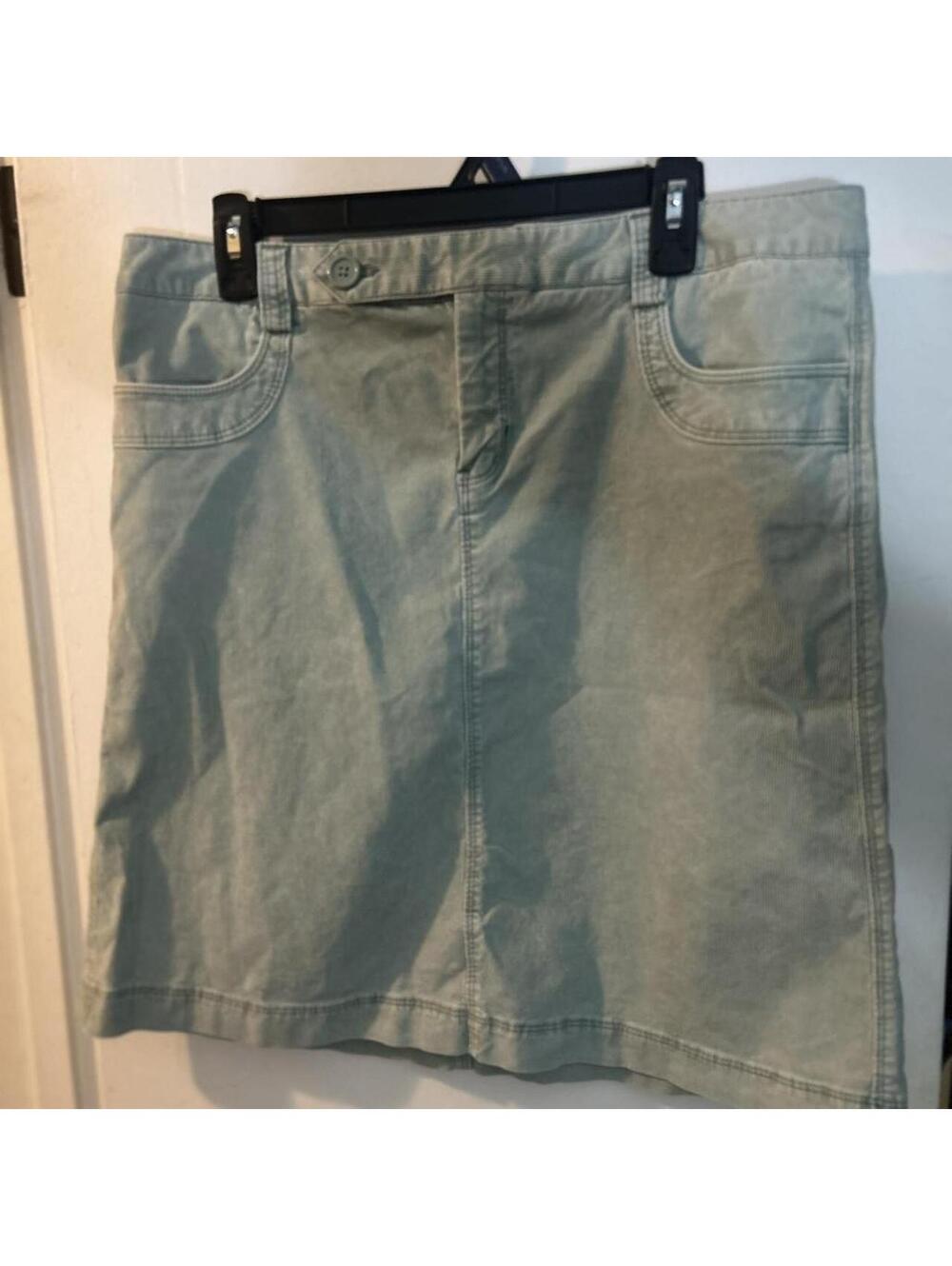 Gap green corduroy skirt Size 12 #cords #summer mid length skirt plus size